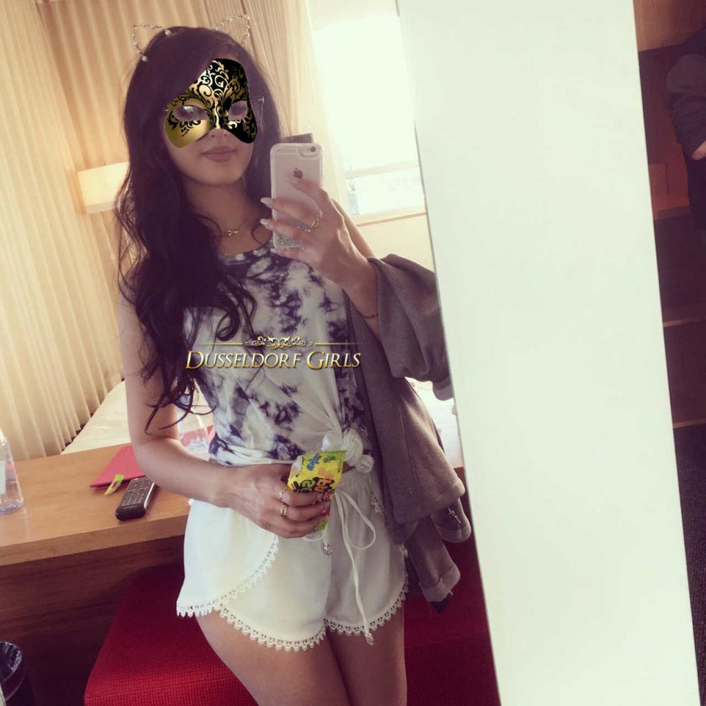 Großer escort dame