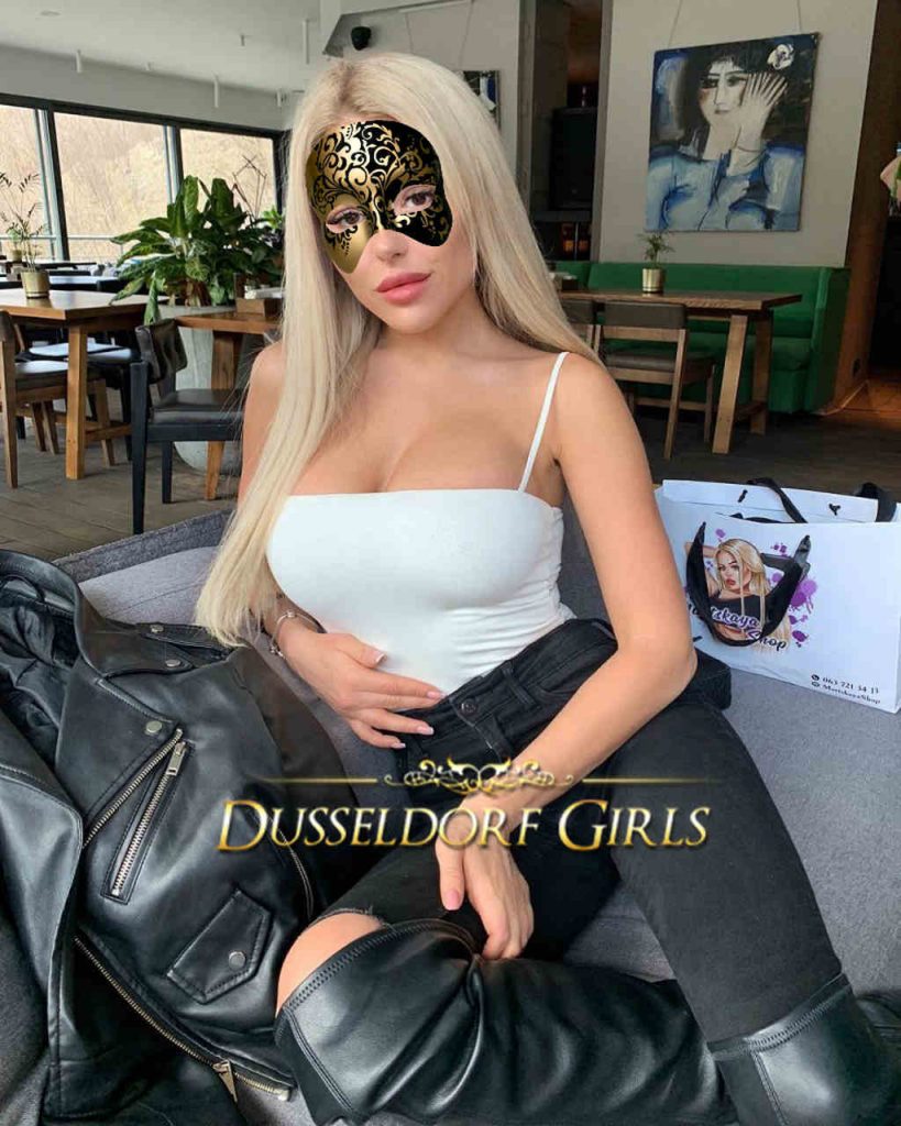Natursekt escort dame