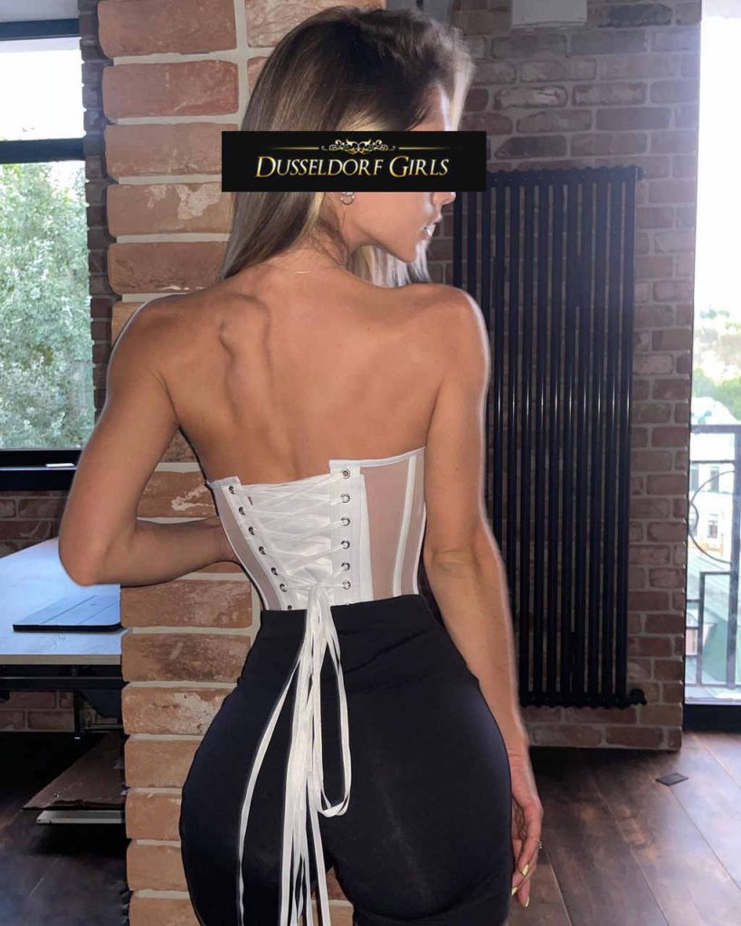 atemberaubende escort dame