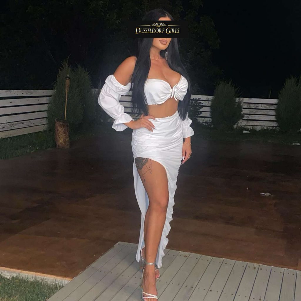 kluge escort dame