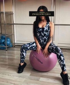sportliche escort dame